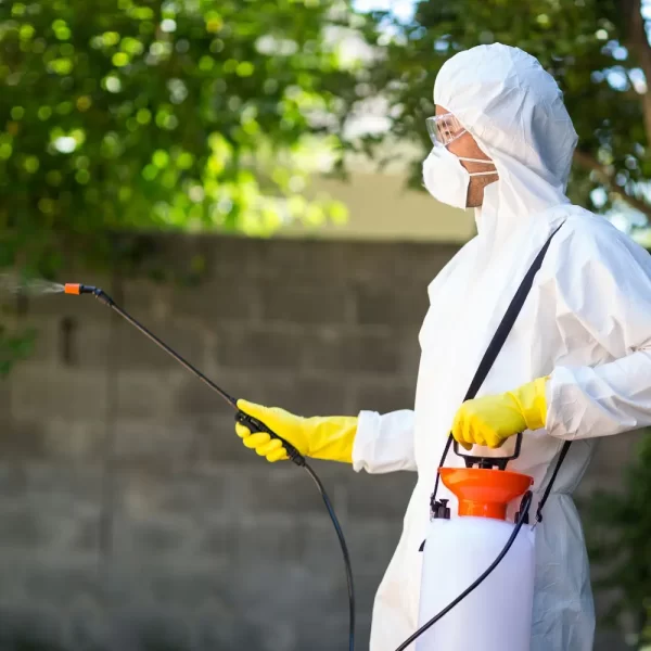 <strong>PPE for Pesticides | 2.0 CEU's</strong><br><br>Hawaii Commercial 1a-1c, 2-6,<br>7a - 7f, 8-10, and Private 1